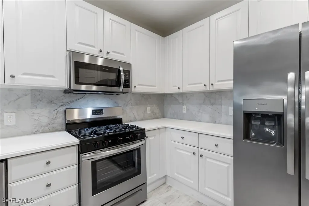 9079 Cascada Way Naples FL 34114
