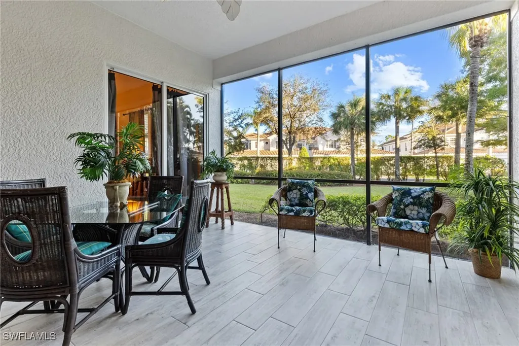 9079 Cascada Way Naples FL 34114