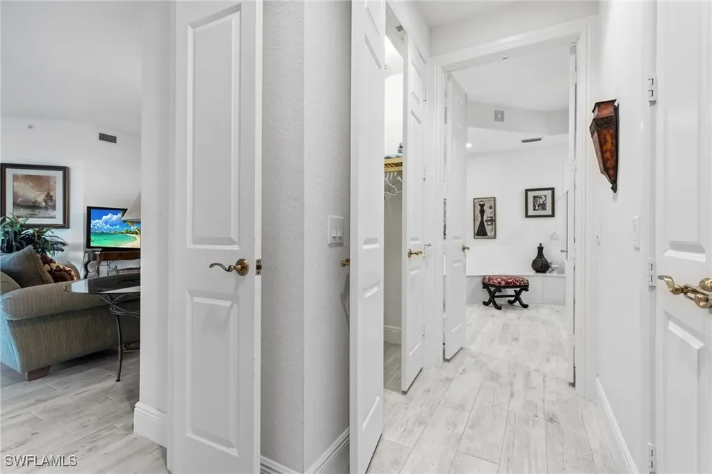 9079 Cascada Way Naples FL 34114