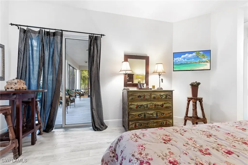 9079 Cascada Way Naples FL 34114