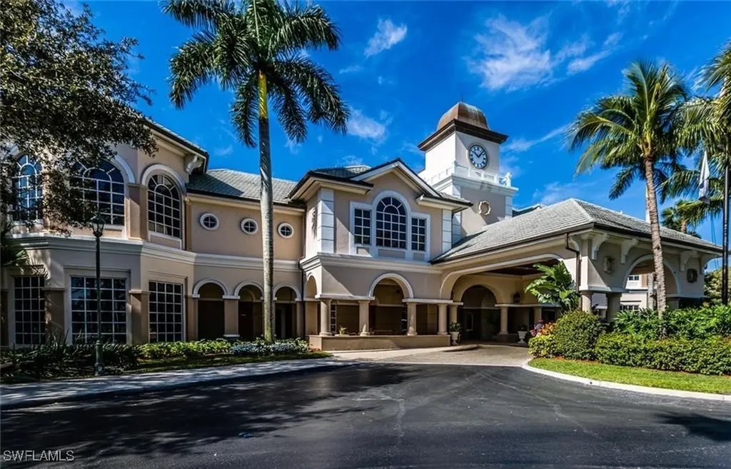 9079 Cascada Way Naples FL 34114