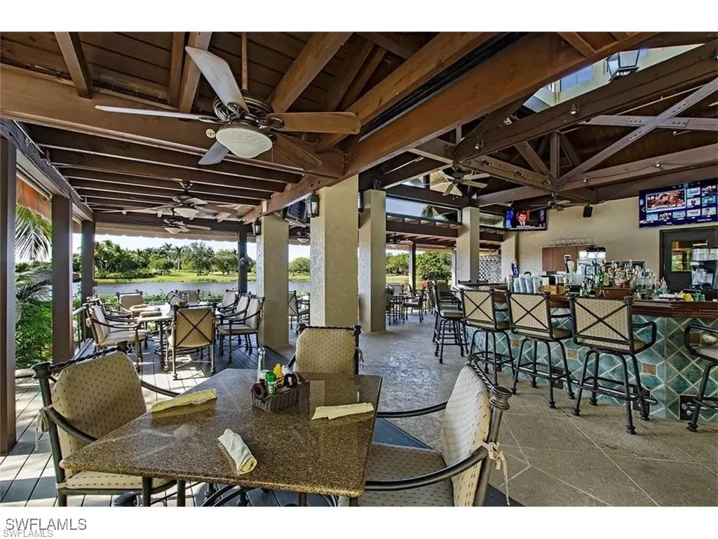 9079 Cascada Way Naples FL 34114