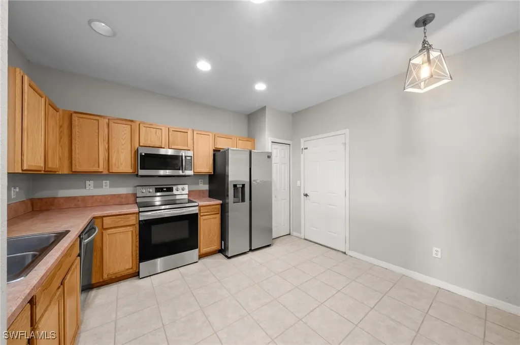 3844 Cherrybrook Loop Fort Myers FL 33966