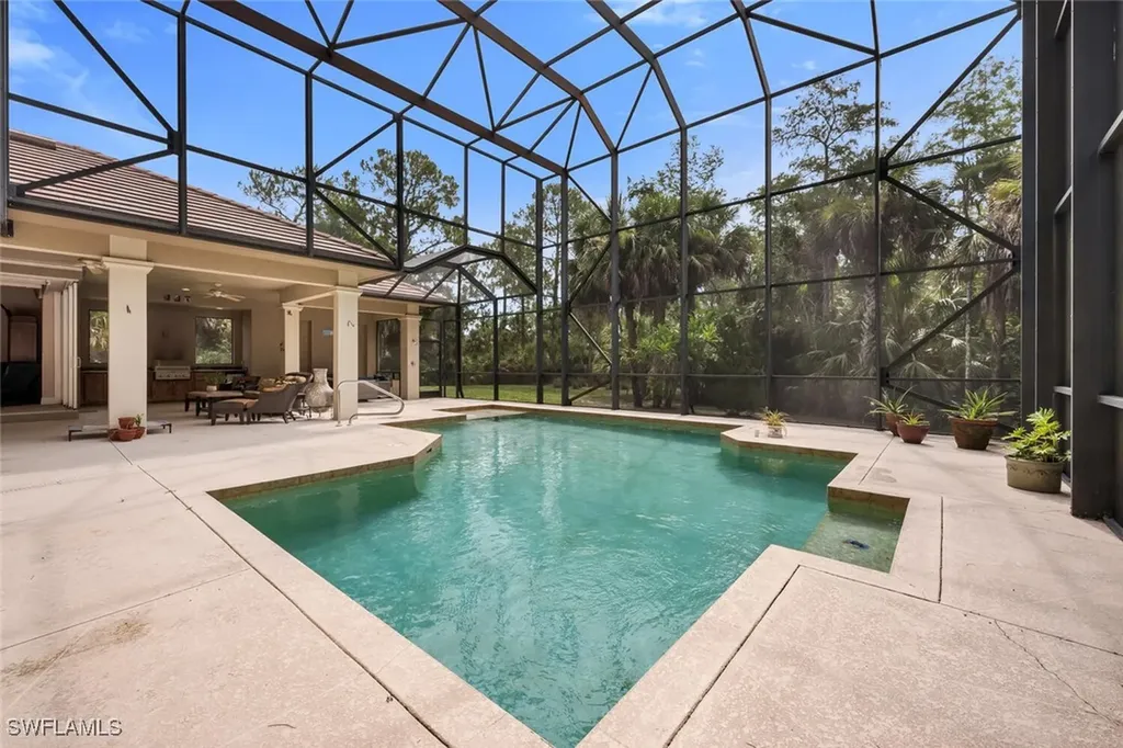 240 17th Street SW Naples FL 34117