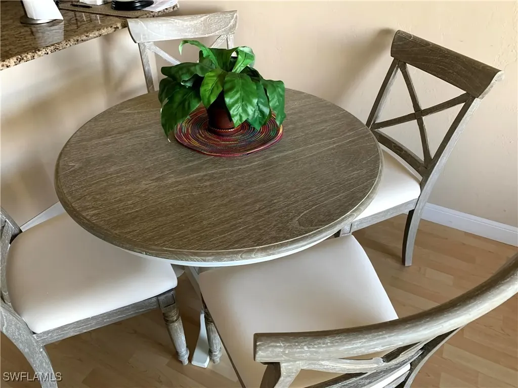 260 Southbay Drive Naples FL 34108