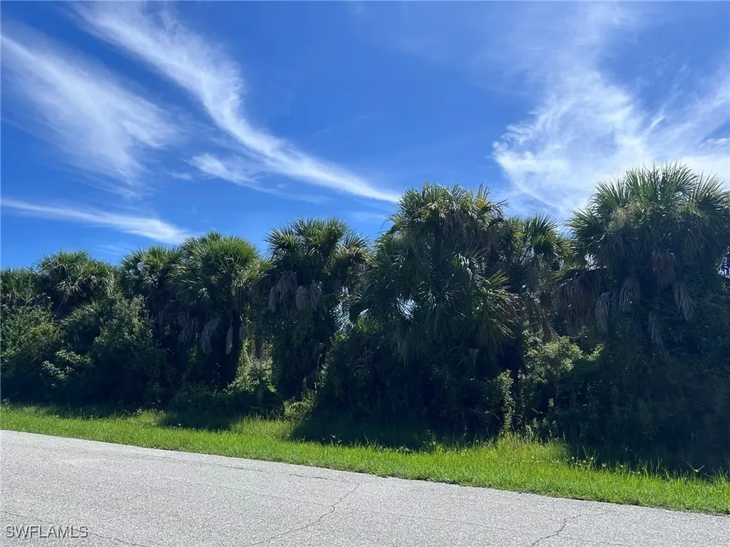 6175 Oconnel Street Englewood FL 34224