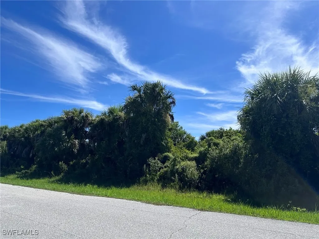 6175 Oconnel Street Englewood FL 34224