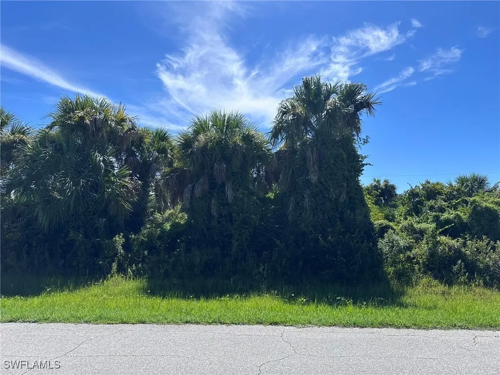 6175 Oconnel Street Englewood FL 34224