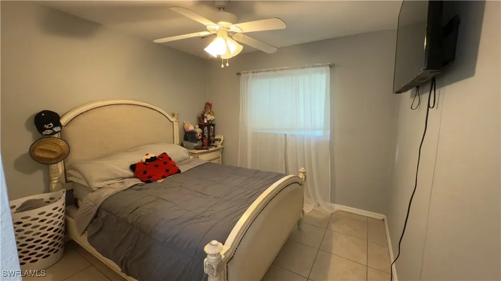 2228 NW 25th Street Cape Coral FL 33993
