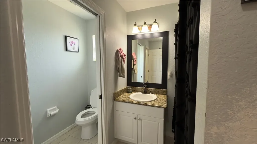 2228 NW 25th Street Cape Coral FL 33993