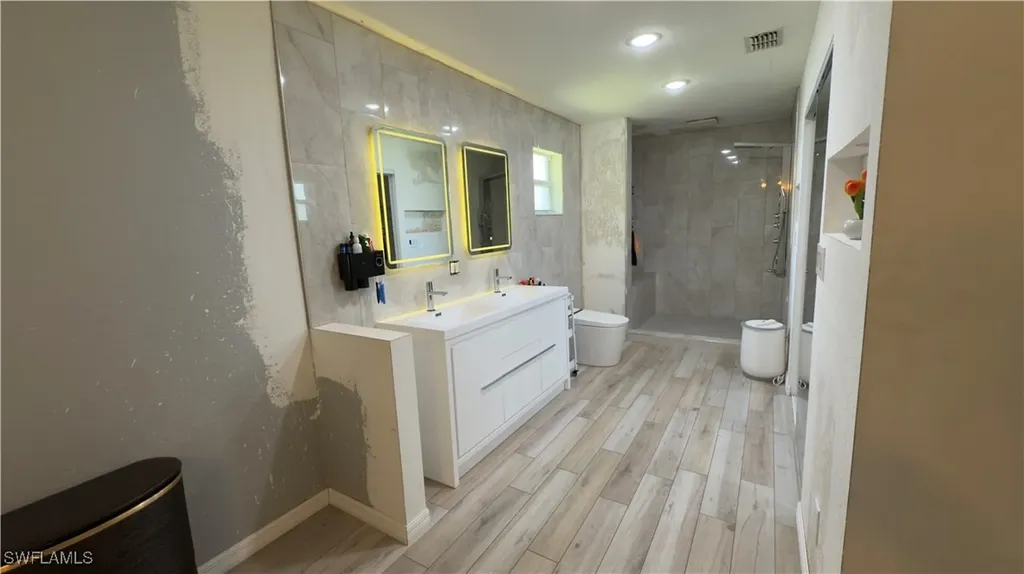 2228 NW 25th Street Cape Coral FL 33993