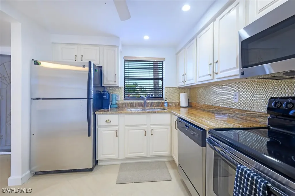 332 Charlemagne Boulevard Naples FL 34112