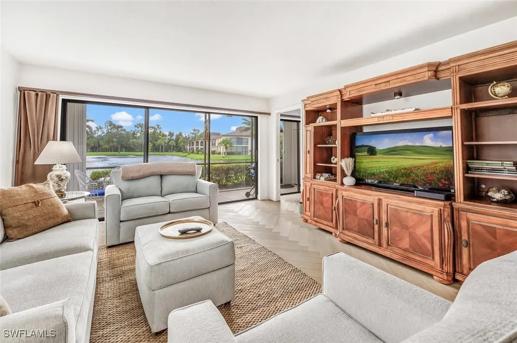 332 Charlemagne Boulevard Naples FL 34112