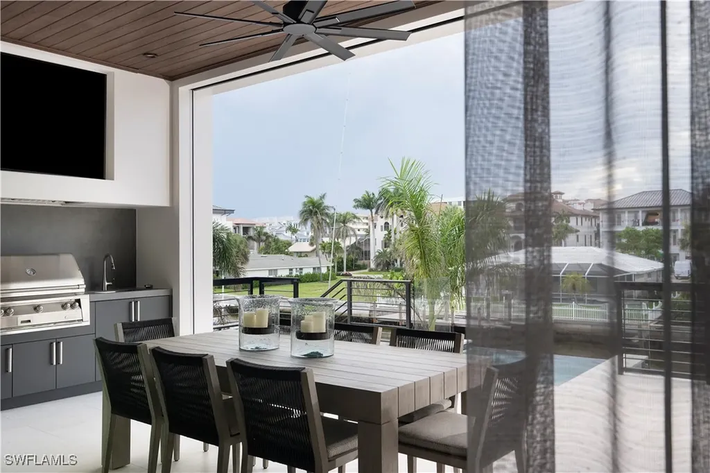 141 Channel Drive Naples FL 34108