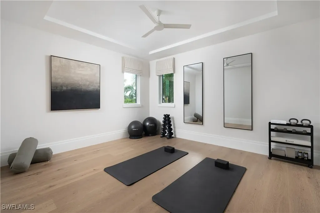 141 Channel Drive Naples FL 34108