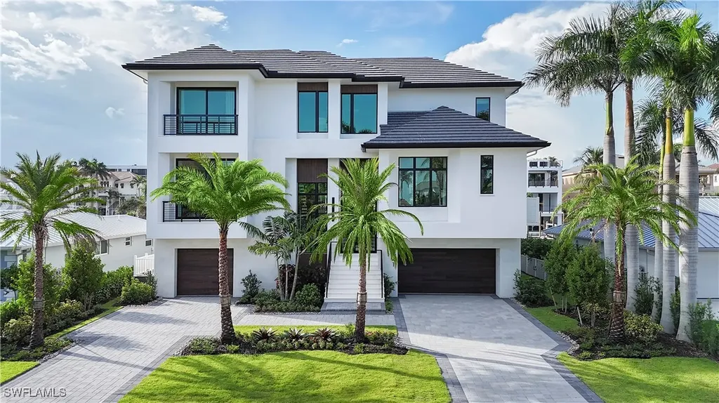 141 Channel Drive Naples FL 34108
