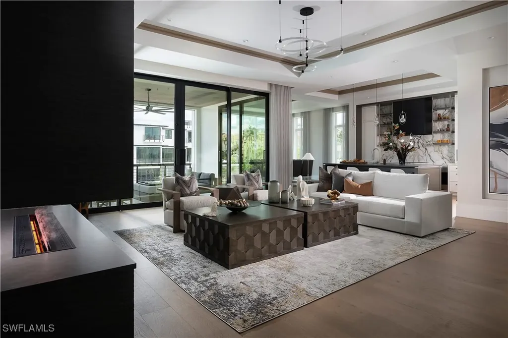141 Channel Drive Naples FL 34108