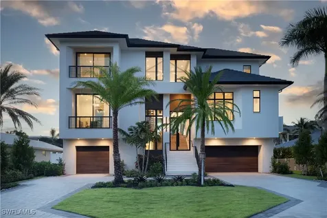 141 Channel Drive Naples FL 34108