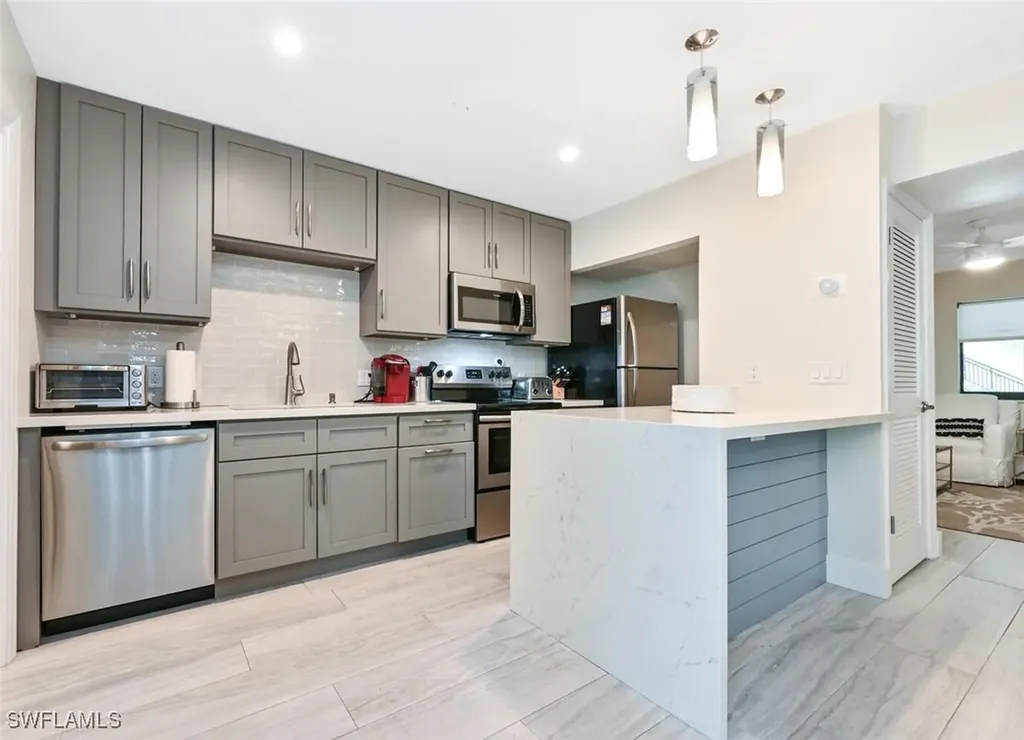 788 Park Shore Drive Naples FL 34103