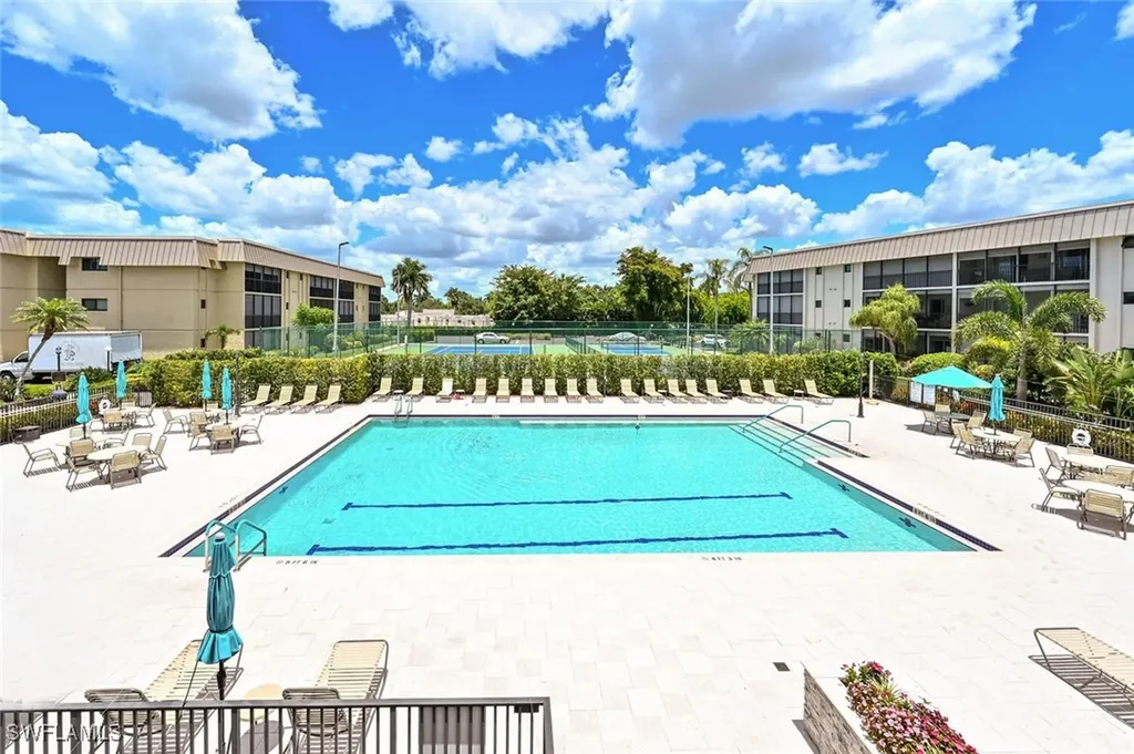 788 Park Shore Drive Naples FL 34103