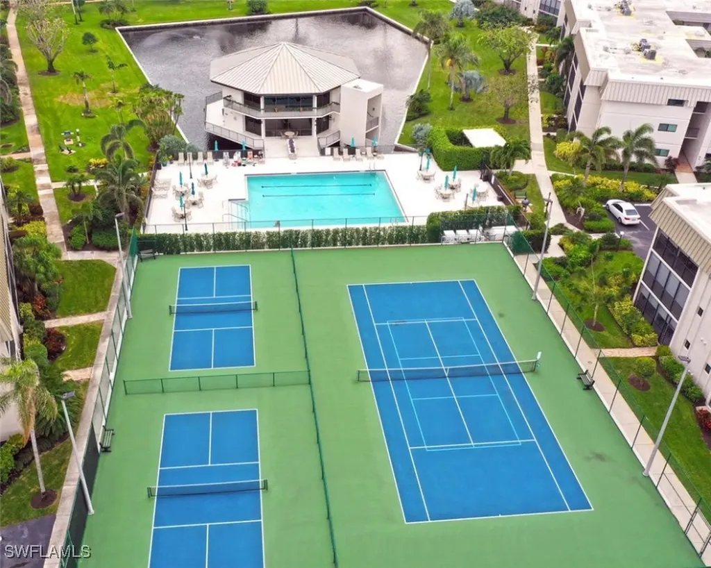 788 Park Shore Drive Naples FL 34103
