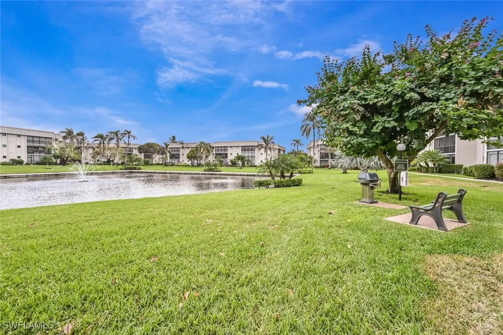 788 Park Shore Drive Naples FL 34103