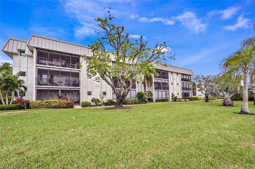 788 Park Shore Drive Naples FL 34103