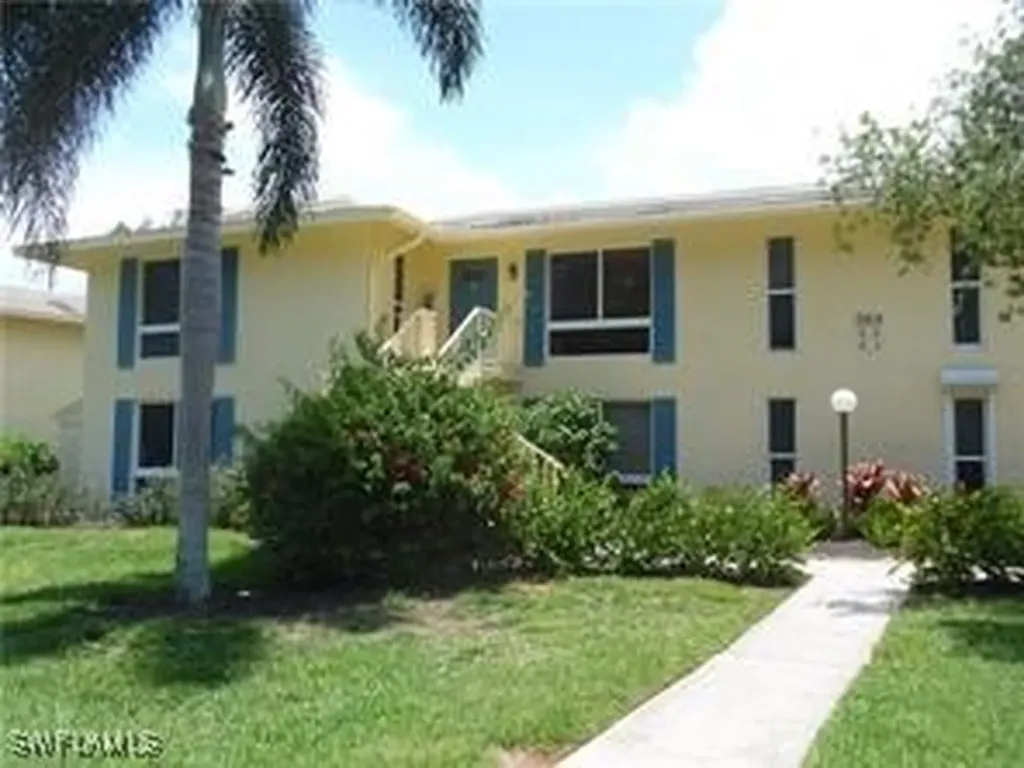 364 Tern Naples FL 34112