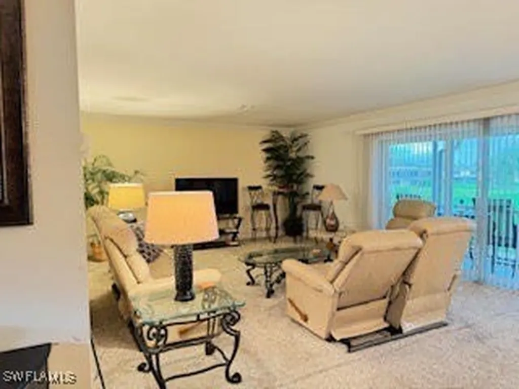 364 Tern Naples FL 34112