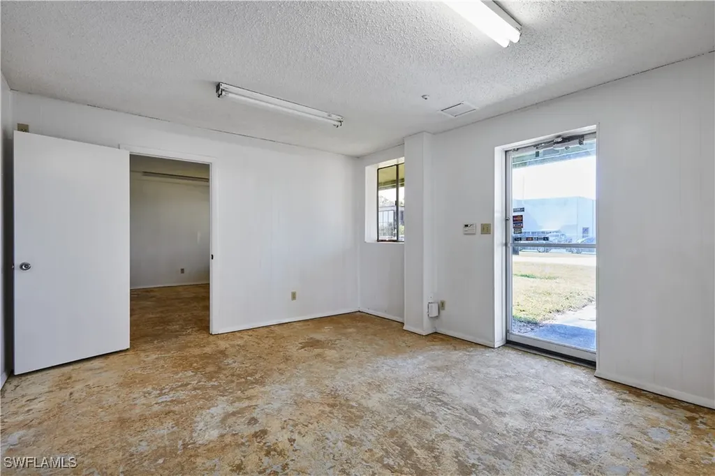 2130 Andrea Lane Fort Myers FL 33912