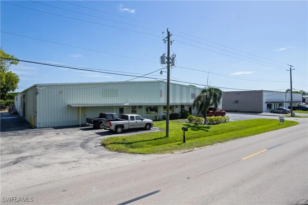 2130 Andrea Lane Fort Myers FL 33912