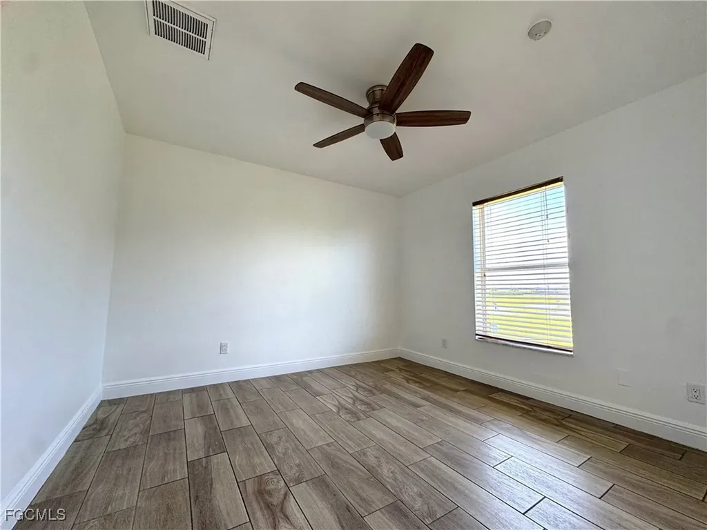 1300 SW 22nd Avenue Cape Coral FL 33991