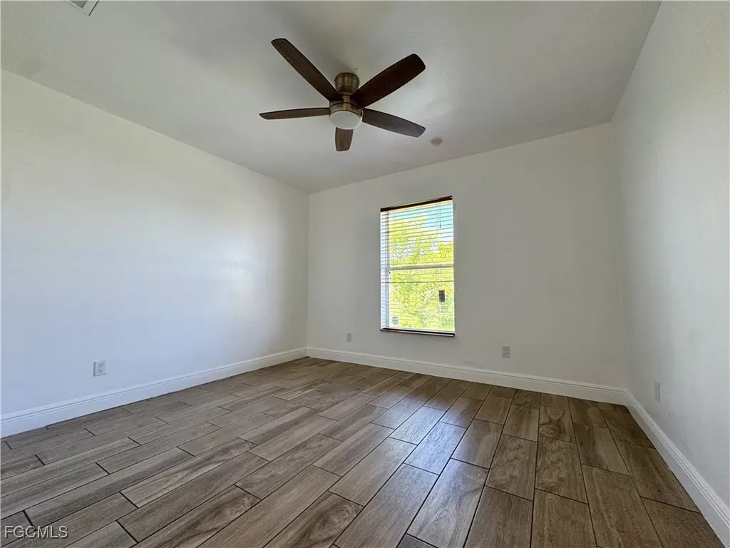 1300 SW 22nd Avenue Cape Coral FL 33991
