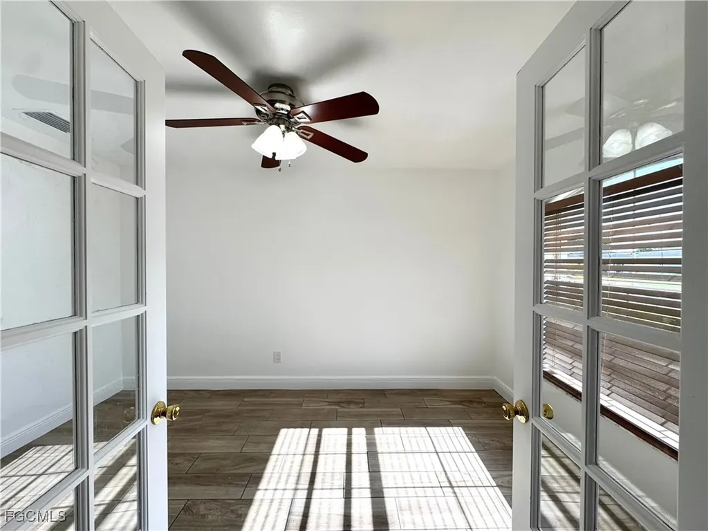 1300 SW 22nd Avenue Cape Coral FL 33991