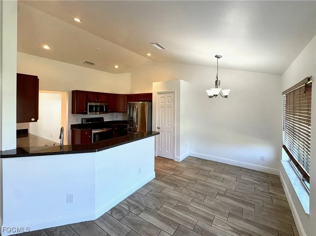 1300 SW 22nd Avenue Cape Coral FL 33991