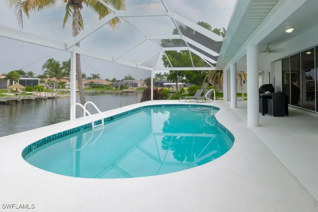 4012 SW 28th Place Cape Coral FL 33914