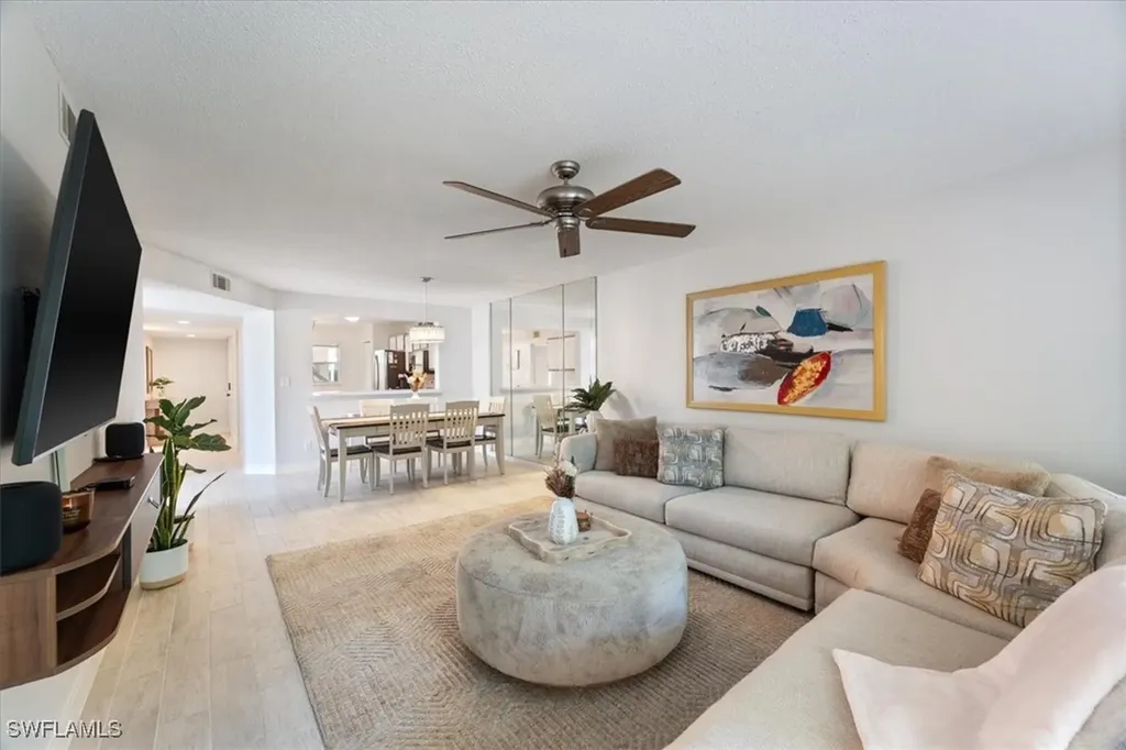 745 Landover Circle Naples FL 34104