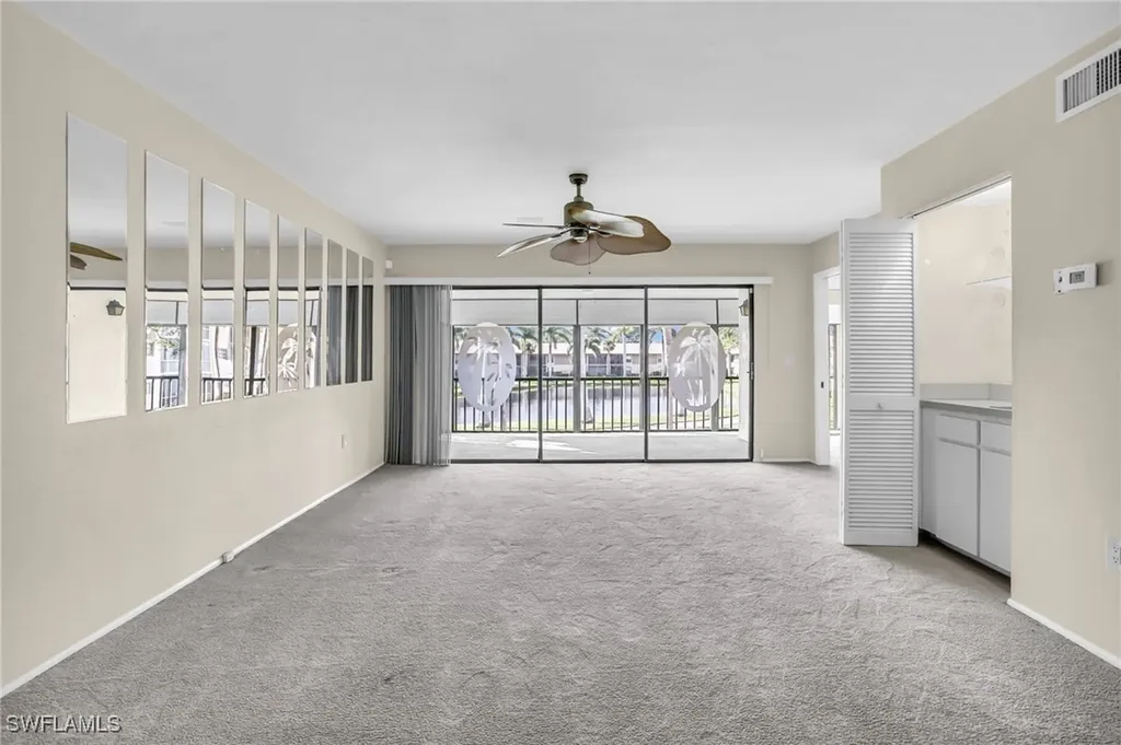 195 Cypress Way E Naples FL 34110