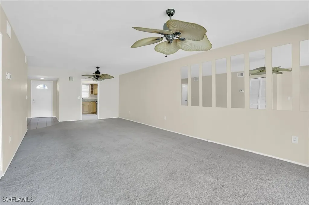 195 Cypress Way E Naples FL 34110