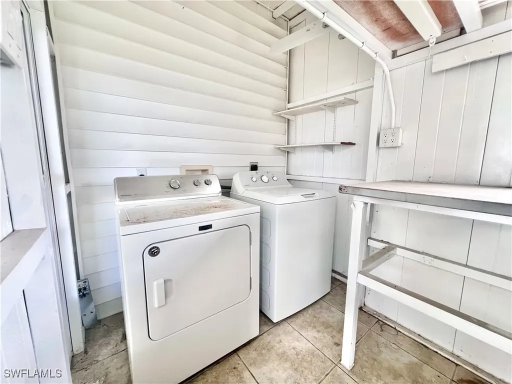 164 Cape Sable Drive Naples FL 34104