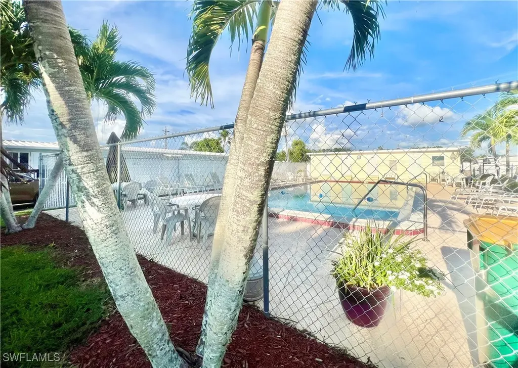 164 Cape Sable Drive Naples FL 34104