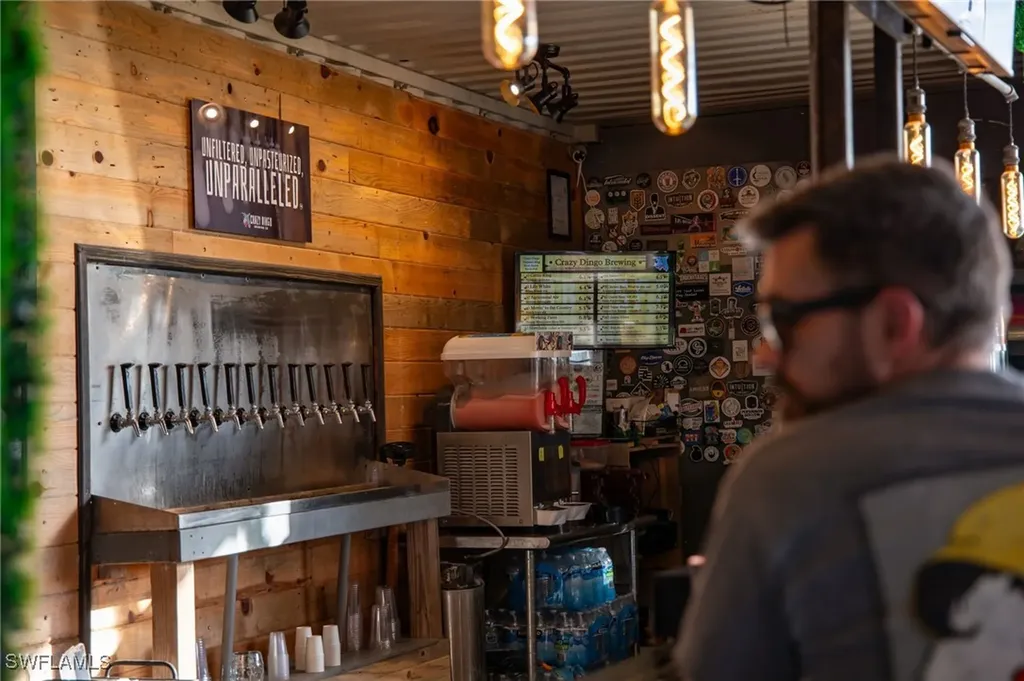 8500 Penzance Boulevard Fort Myers FL 33912