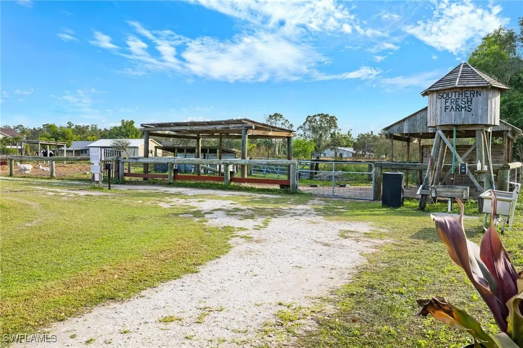 8500 Penzance Boulevard Fort Myers FL 33912