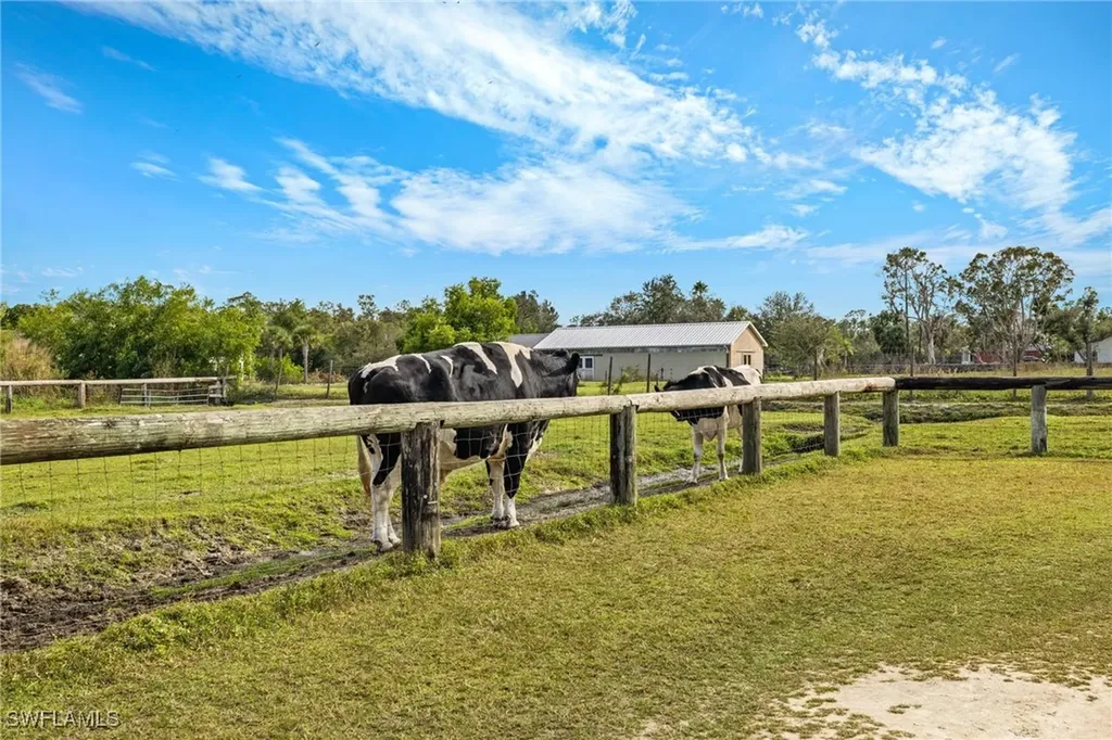 8500 Penzance Boulevard Fort Myers FL 33912