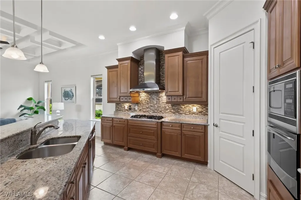 9307 Chiasso Cove Court Naples FL 34114