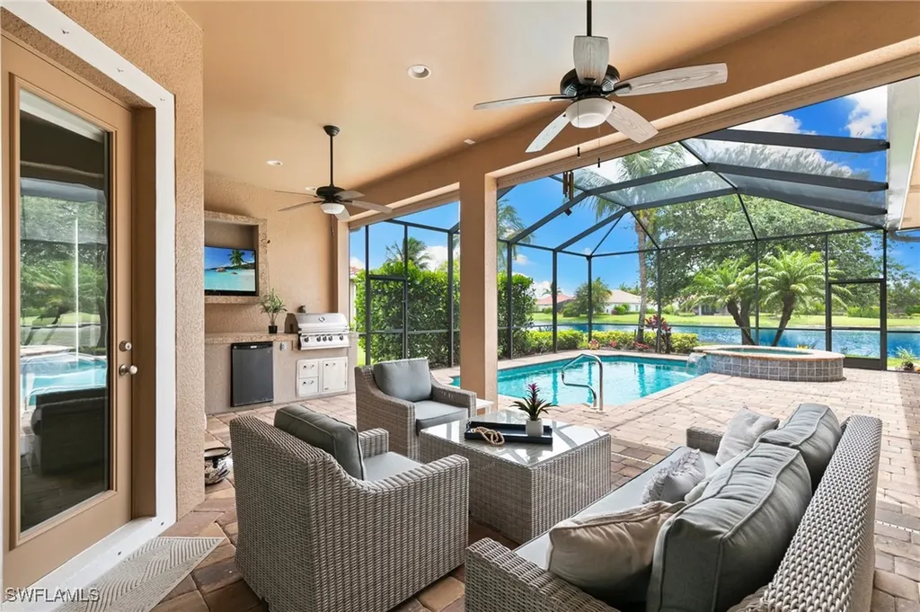 9307 Chiasso Cove Court Naples FL 34114