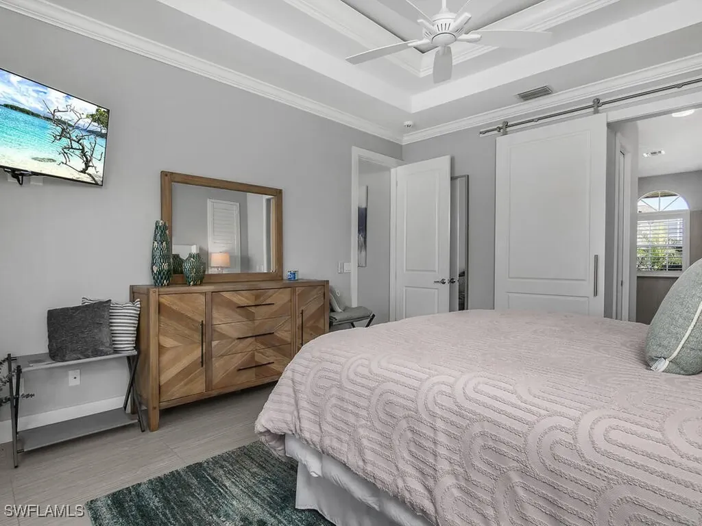 609 Crescent Street Marco Island FL 34145
