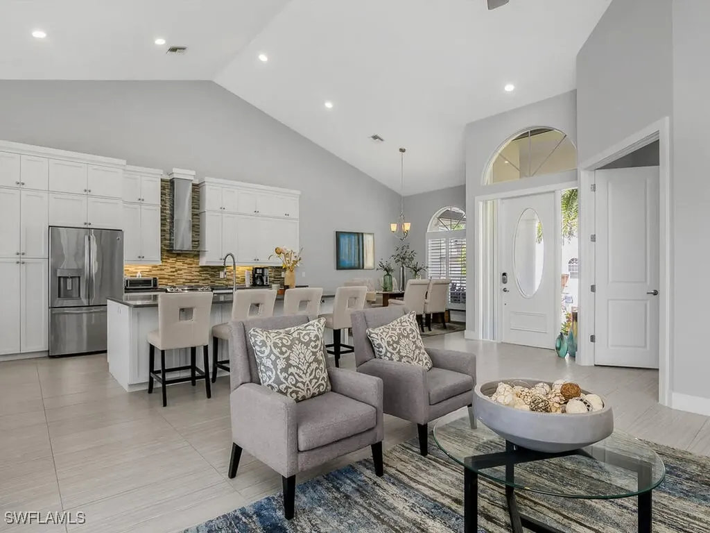 609 Crescent Street Marco Island FL 34145