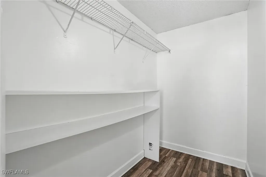 201-5 Santa Clara Drive Naples FL 34104