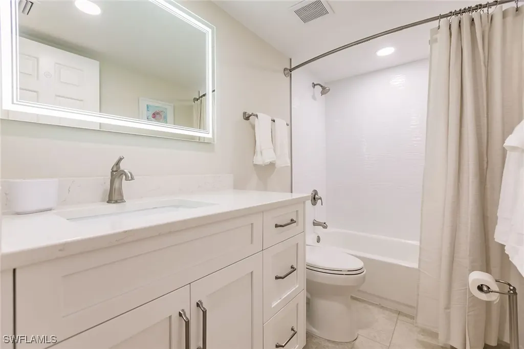 3032 Sandpiper Bay Circle Naples FL 34112